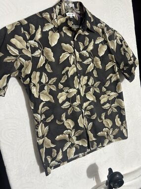 Pierre Cardin Black Short-Sleeve Button-Down with Beige Leaf Print